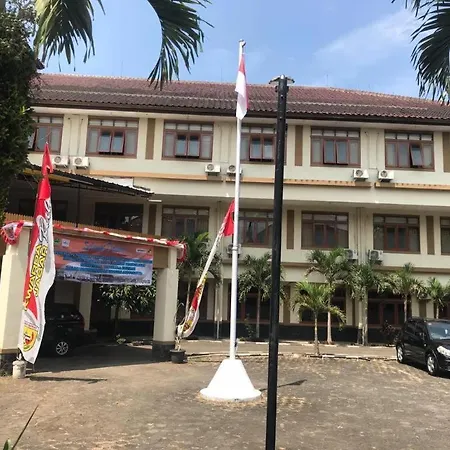 Oyo 3955 Hotel Bumi Kitri Pramuka